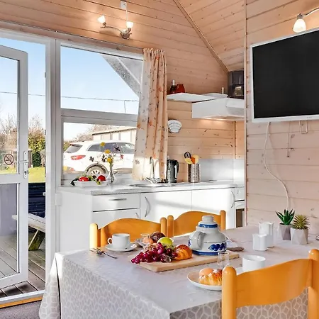 Amazing In With Kitchen *