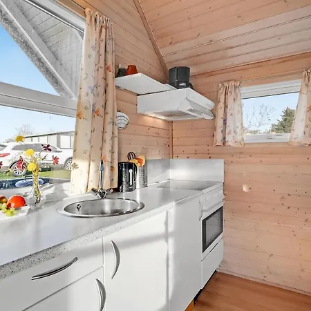 Holiday home Amazing In Struer With Kitchen *